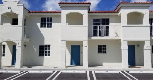 258 Sw 3rd Ct, Florida City, FL, 33034-4696 | Card Image