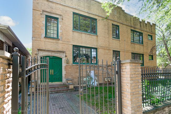 3107 N Harding Ave, Home with 12 bedrooms, 7 bathrooms and 4 parking in Chicago IL | Image 7