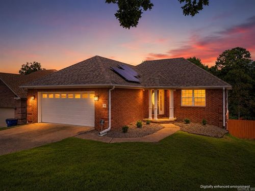 49 Emerald Dr, Maumelle, AR, 72113-6041 | Card Image
