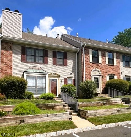 804 Brokaw Ct, Bridgewater, NJ, 08807-3562 | Card Image