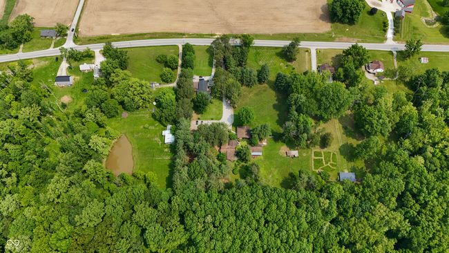 12649 E Us Highway 50, House other with 4 bedrooms, 2 bathrooms and null parking in Seymour IN | Image 91
