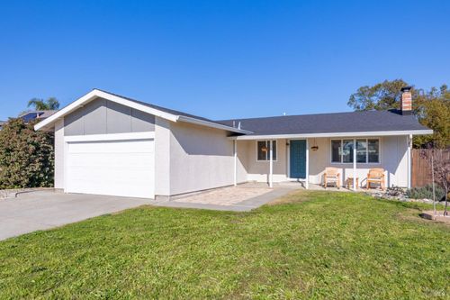 1100 Merrill Court, Dixon, CA, 95620 | Card Image