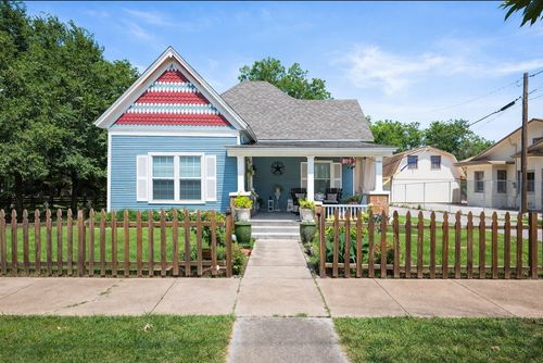 809 Sw 5th Ave, Mineral Wells, TX, 76067-5174 | Card Image