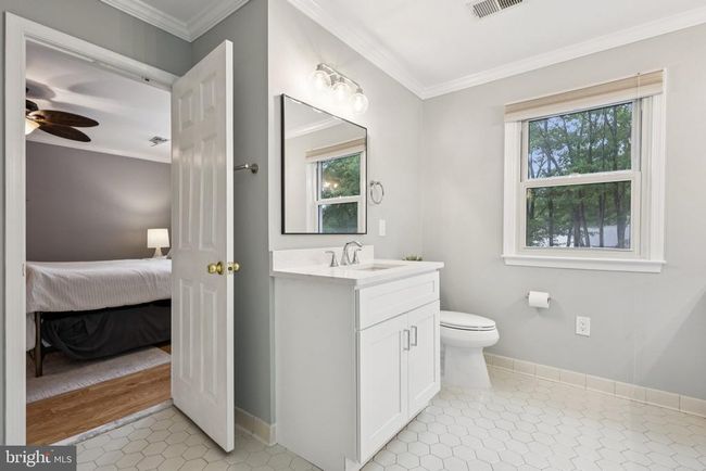 11100 Flora Lee Dr, House other with 4 bedrooms, 4 bathrooms and null parking in Fairfax Station VA | Image 31