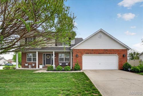 1224 Clarendon Dr, O Fallon, IL, 62269-7180 | Card Image