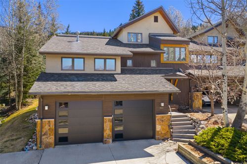 1900 Hunters Dr, Steamboat Springs, CO, 80487-2372 | Card Image