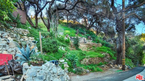 752 Woodland Dr, Sierra Madre, CA, 91024 | Card Image