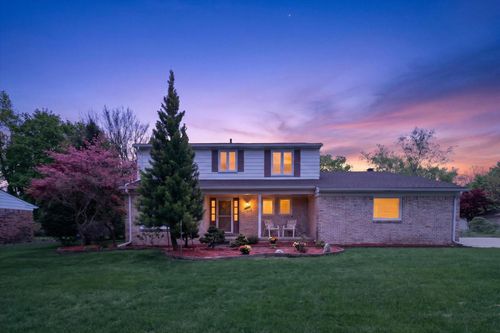 42231 Ladywood Dr, Northville, MI, 48168-2019 | Card Image