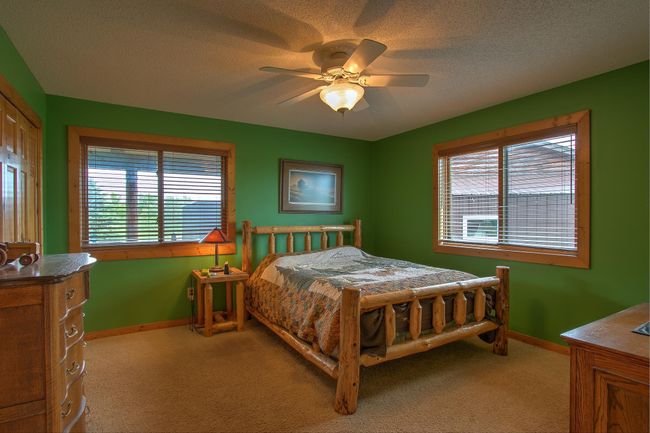 Main level primary bedroom | Image 16