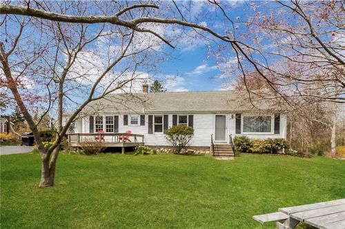 299 Succotash Rd, South Kingstown, RI, 02879-5848 | Card Image