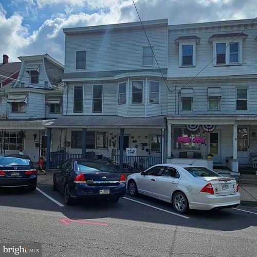 136 S Market Street, SHAMOKIN, PA, 17872 | Card Image