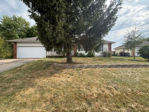 114 Canon Ave, Clever, MO, 65631-9143 | Card Image