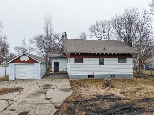 116 5th St Nw, Mahnomen, MN, 56557-4131 | Card Image