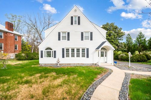 282 S Main Street, Amherst, VA, 24521 | Card Image