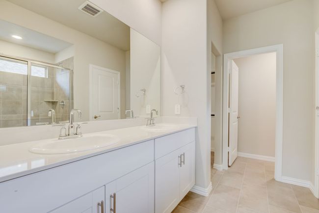 Photo is not of the actual home, but is an inspirational photo of builder’s model home and may depict options, furnishings, and/or decorator features that are not included. | Image 21