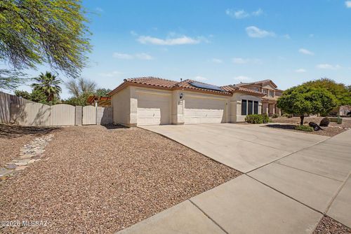 8699 E Semple Street, Tucson, AZ, 85747 | Card Image