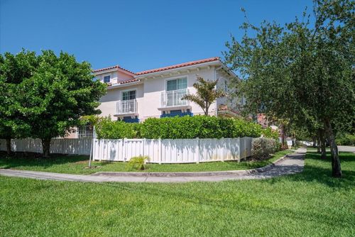 2325 Se 5th Street, Pompano Beach, FL, 33062 | Card Image