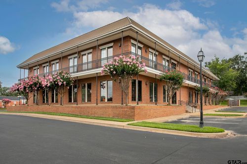 bldg-1-3300 S Broadway Ave, Tyler, TX, 75701-7818 | Card Image