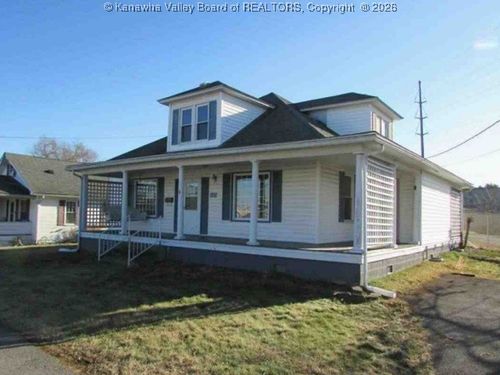 402 E Prince St, Beckley, WV, 25801-4048 | Card Image