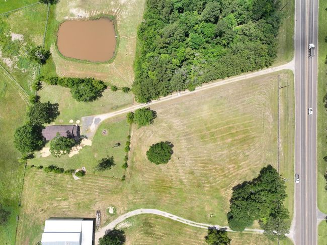 2432 Highway 327, House other with 3 bedrooms, 2 bathrooms and null parking in Kountze TX | Image 29