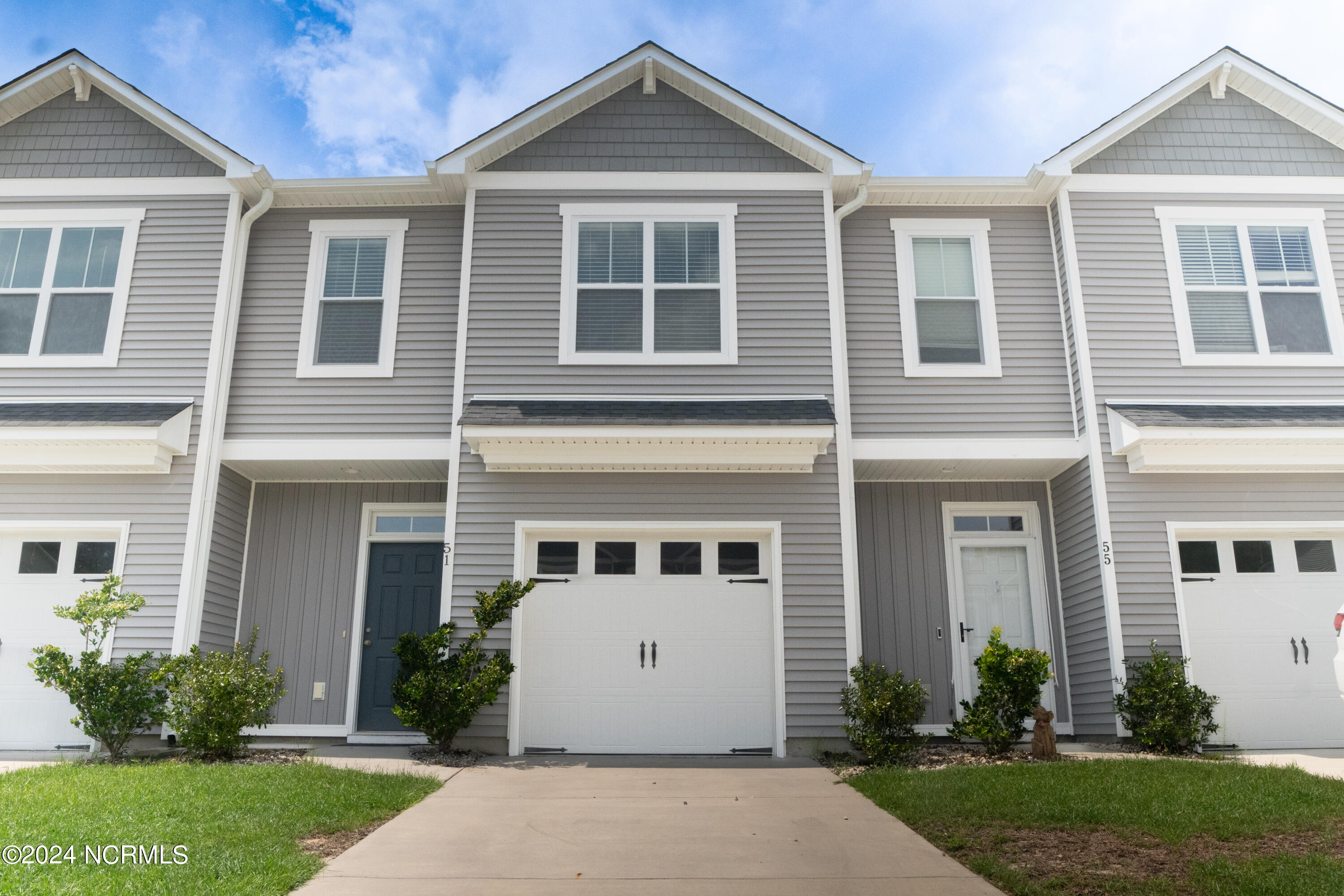 Aspen Rd, Hampstead, NC 28443