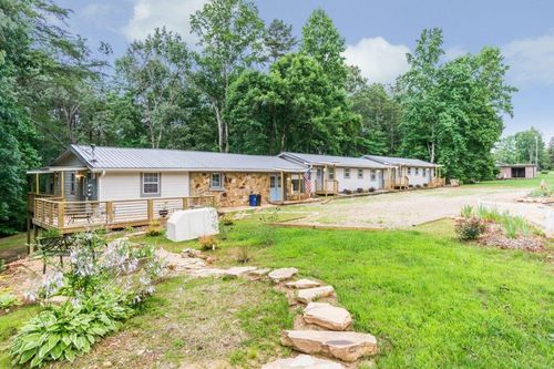 ste-e-2331 Highway 52 W, Dahlonega, GA, 30533-4704 | Card Image