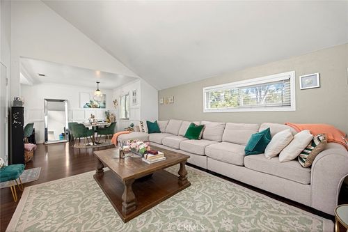 5-7851 Southlake Dr, Huntington Beach, CA, 92647-7326 | Card Image