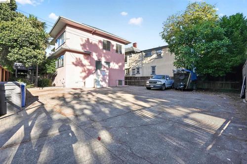 2520 Milvia St, Berkeley, CA, 94704-2629 | Card Image