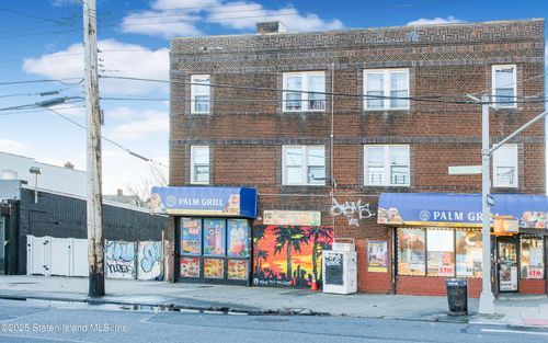 166-162166 Saint Marys Ave, Staten Island, NY, 10305-1715 | Card Image