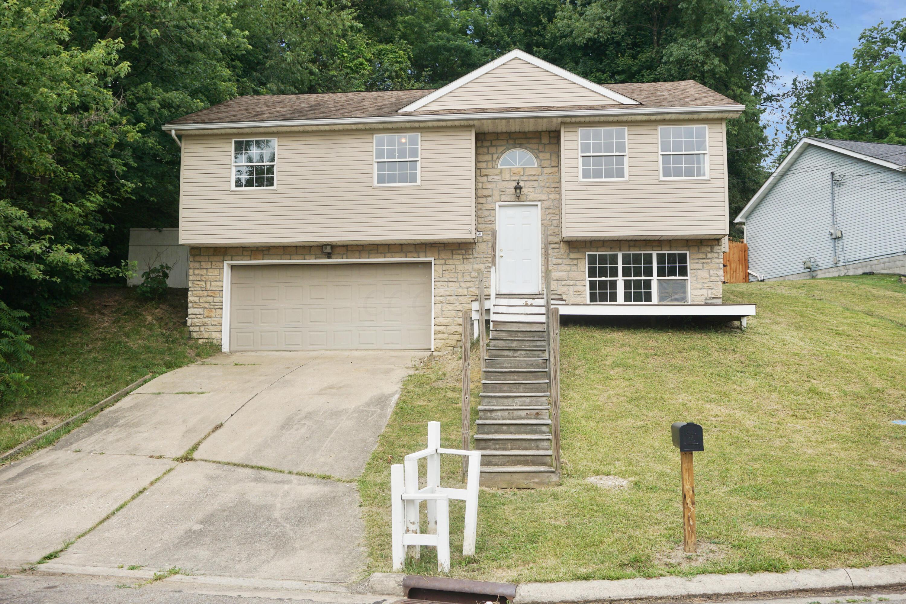 Prospect St, Mount Vernon, OH 43050