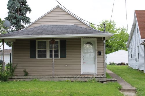 317 S Miami Ave, Bradford, OH, 45308-1217 | Card Image