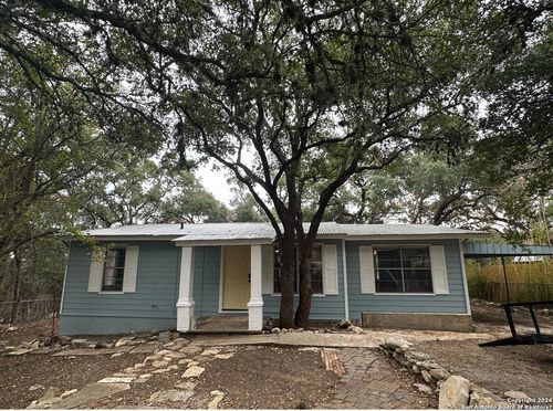 662 Hillclimb, Canyon Lake, TX, 78133-4448 | Card Image