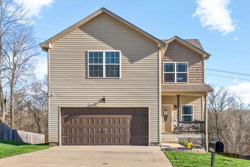 1157 Belvoir Ln, Clarksville, TN, 37040-1443 | Card Image