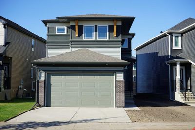 172 Hotchkiss Way Se, House detached with 3 bedrooms, 2 bathrooms and 4 parking in Calgary AB | Image 1