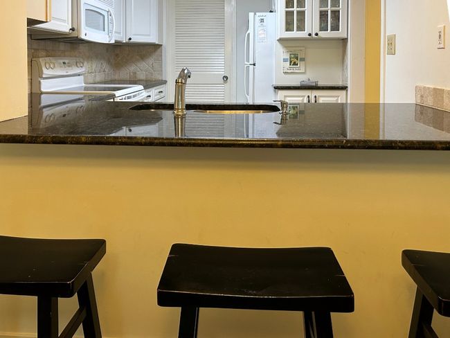 2112 - 2112 Beach Wood Rd, Condo with 2 bedrooms, 2 bathrooms and null parking in Amelia Island FL | Image 9