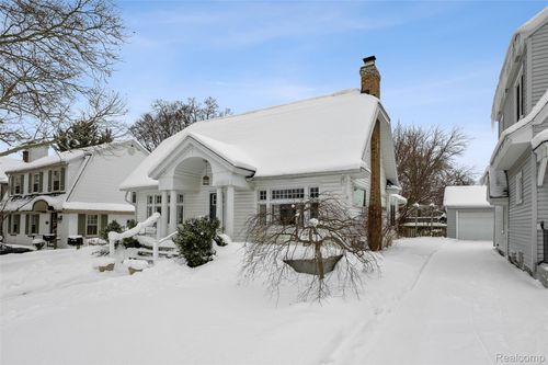 302 Hobart St, Grand Rapids, MI, 49507-3141 | Card Image