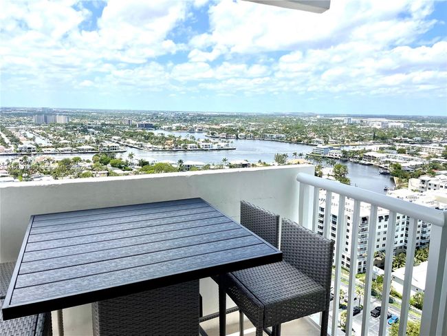 APT-2705 - 1370 S Ocean Blvd, Condo with 2 bedrooms, 2 bathrooms and null parking in Pompano Beach FL | Image 12