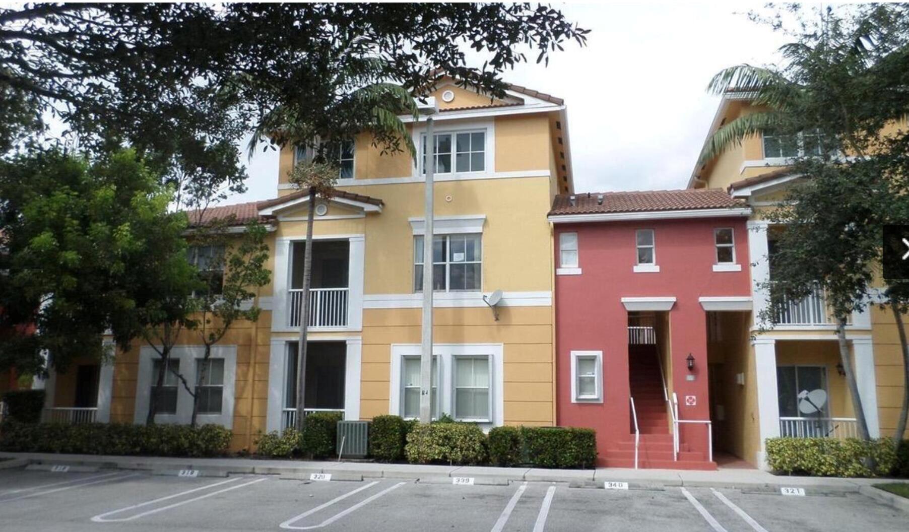 Shoma Dr, Royal Palm Beach, FL 33414