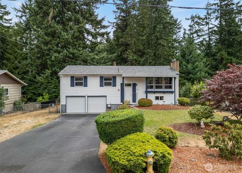 2475 Parkwood Drive Se, Port Orchard, WA, 98366 | Card Image