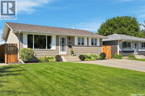 1514 Laura Ave, Saskatoon, SK, S7N2S3 | Card Image