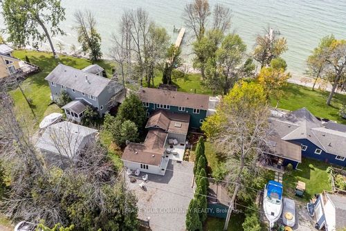 537 Eagle Rd, Sutton West, ON, L0E1R0 | Card Image