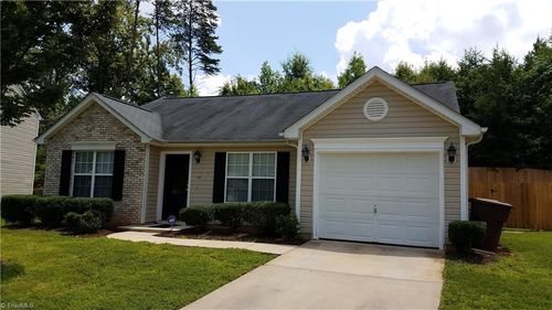 210 Kinnley Ct, Greensboro, NC, 27455-0970 | Card Image