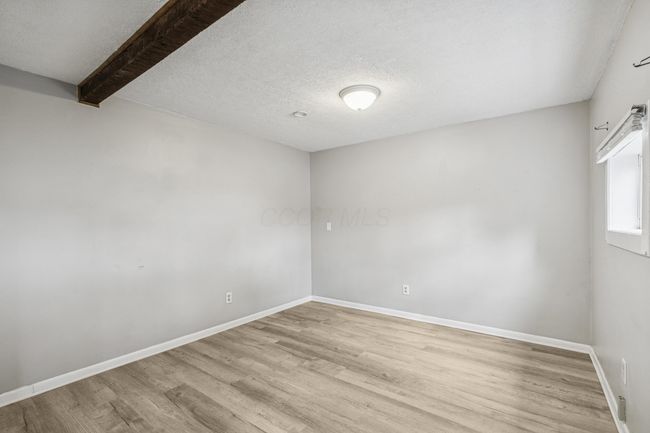 108 S 8 Th St, Home with 0 bedrooms, 0 bathrooms and 6 parking in Hebron OH | Image 19