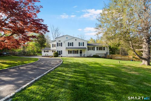 10 Hyde Ridge Rd, Weston, CT, 06883-1702 | Card Image
