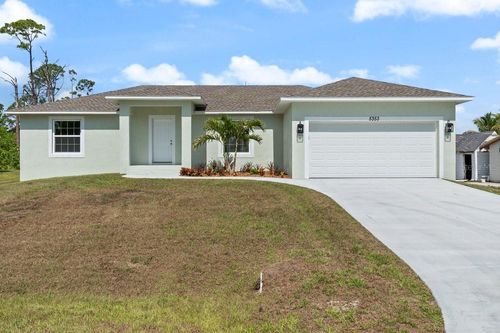 5353 Kaspar St, Port Charlotte, FL, 33981-2235 | Card Image
