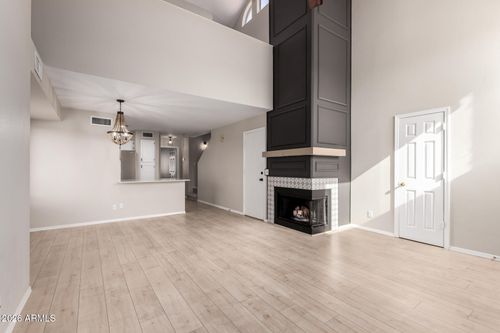 236-19820 N 13th Ave, Phoenix, AZ, 85027-4308 | Card Image