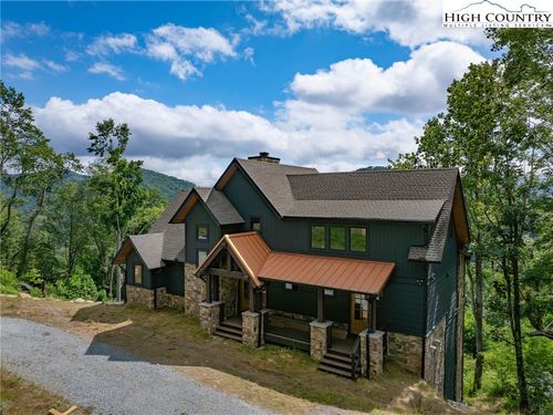 158 Springwater Lane, Banner Elk, NC, 28604 | Card Image