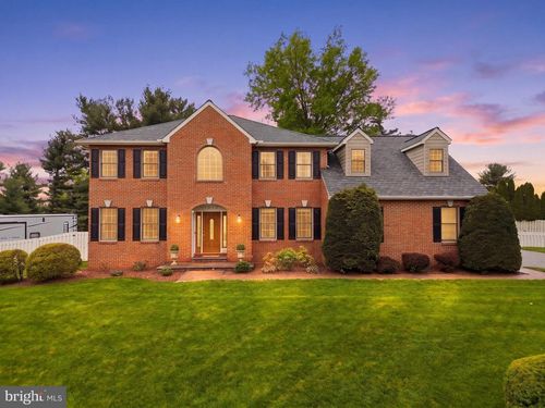 1335 Murifield Dr, YORK, PA, 17404-1150 | Card Image