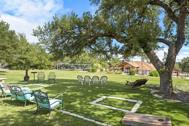 1020 Foothills Dr, House other with 4 bedrooms, 3 bathrooms and 8 parking in Dripping Springs TX | Image 29