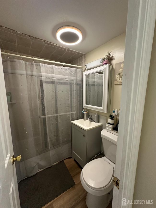 4 Fitzsimmons Ave, House other with 4 bedrooms, 2 bathrooms and null parking in Middlesex NJ | Image 8